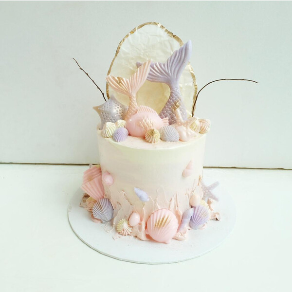 Pastel Pink Mermaid Cake